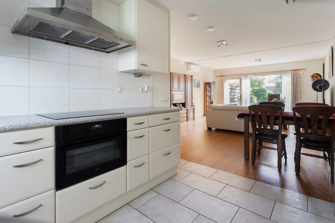 Foto 8 van Leeghwaterlaan 13