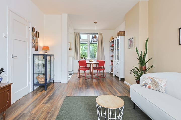 Foto 12 van Resedastraat 80