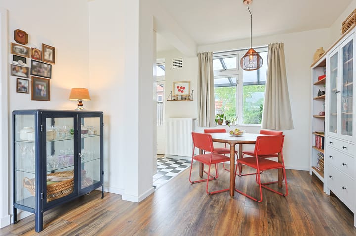 Foto 13 van Resedastraat 80