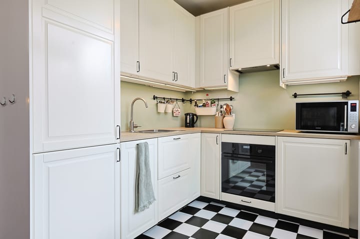 Foto 16 van Resedastraat 80