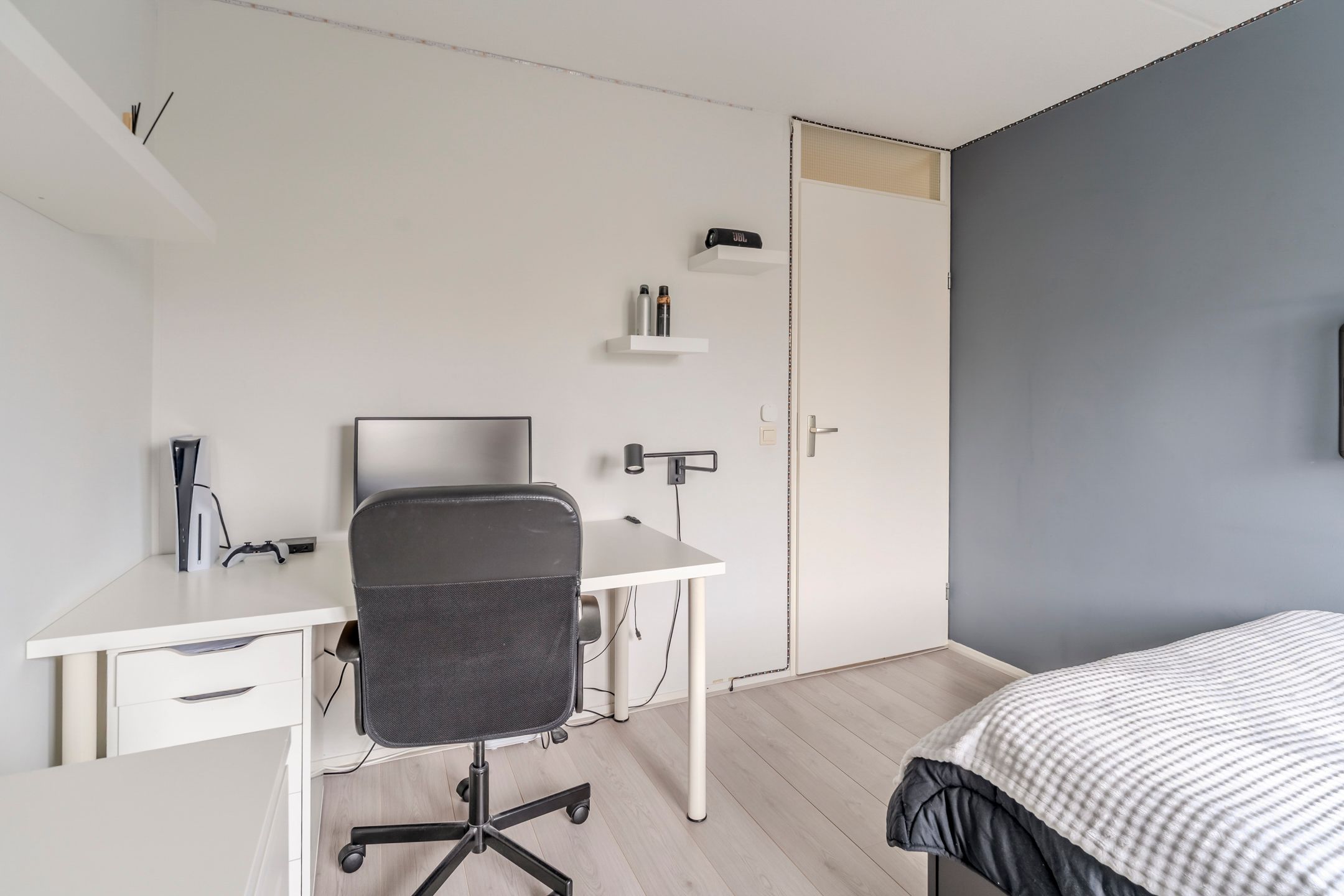 Photo 24 of Waterscheerling 25