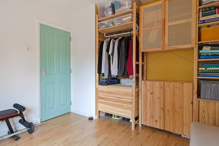 Foto 30 van Resedastraat 80