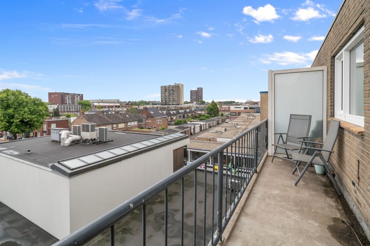 Photo 24 of Nieuwe Markt 70-B