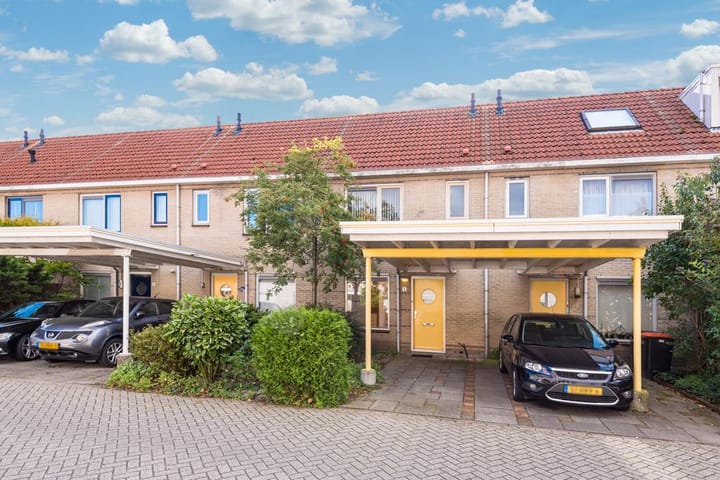 Foto 1 van Gerrit Achterberghof 3