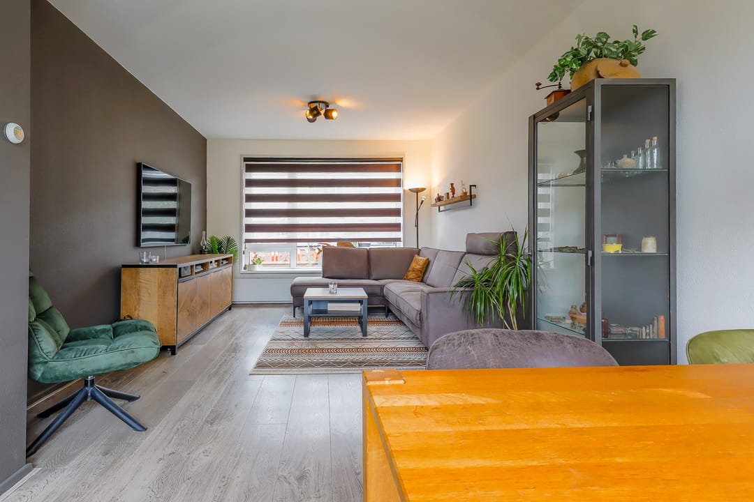 Photo 7 of Burgemeester Elmersstraat 27