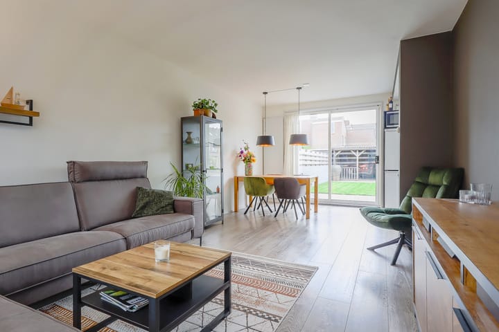 Foto 6 van Burgemeester Elmersstraat 27