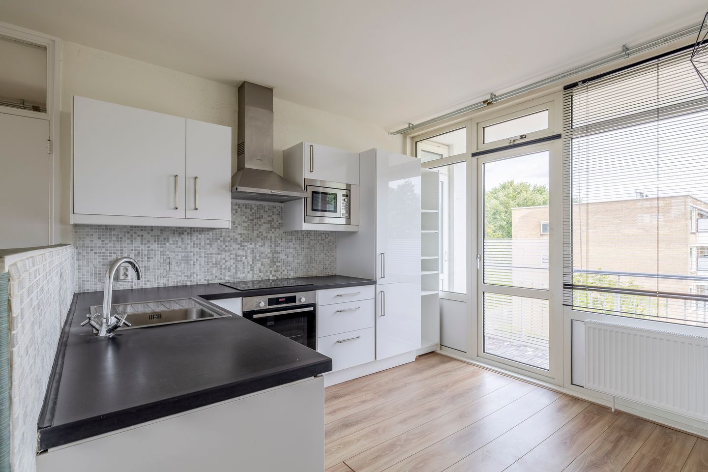 Photo 19 of Nieuwenoord 173