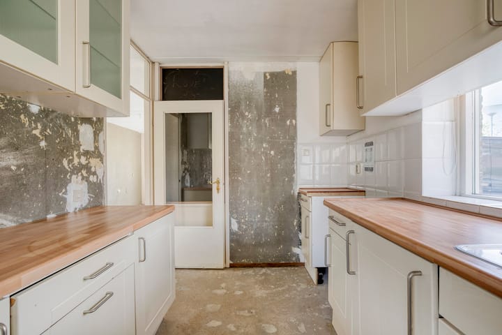 Photo 12 of Schildmeerstraat 39