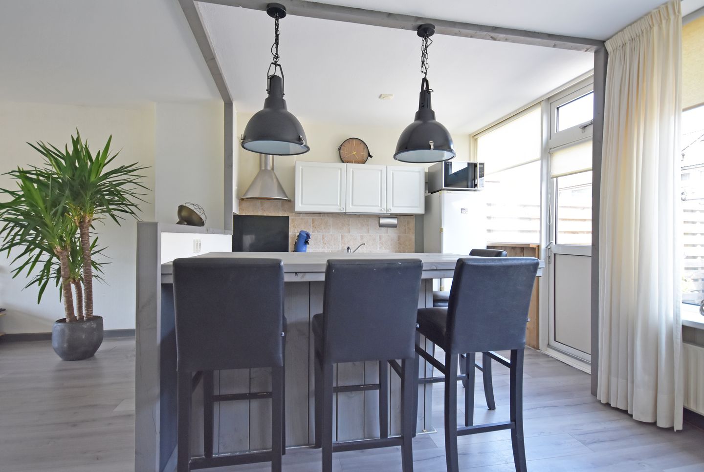 Photo 19 of S.K. Feitsmastraat 30