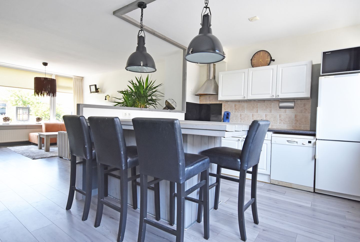 Photo 20 of S.K. Feitsmastraat 30