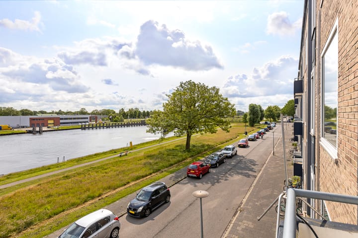 Foto 37 van Florakade 472