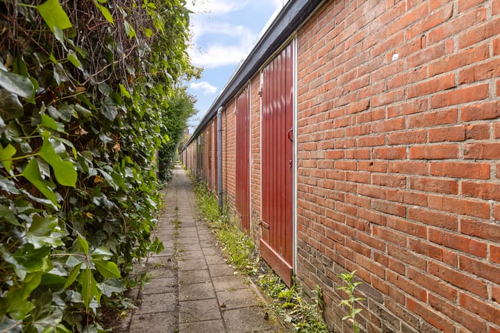 Foto 38 van Florakade 472