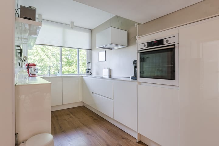 Foto 2 van Doenradestraat 42-D24