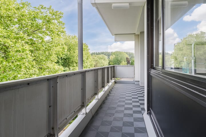 Foto 4 van Doenradestraat 42-D24