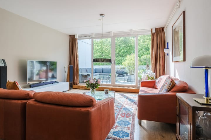 Foto 12 van Doenradestraat 42-D24