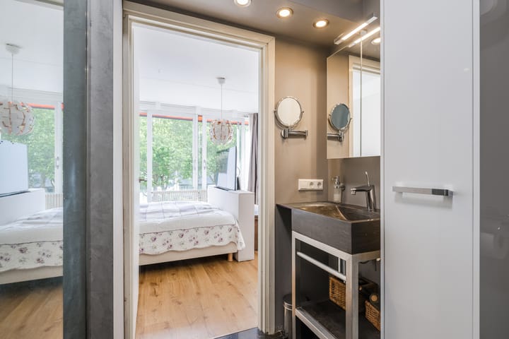 Foto 20 van Doenradestraat 42-D24