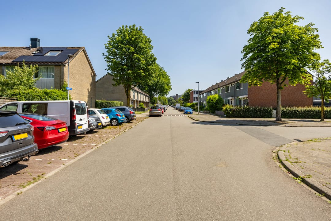 Foto 43 van Briljantstraat 76