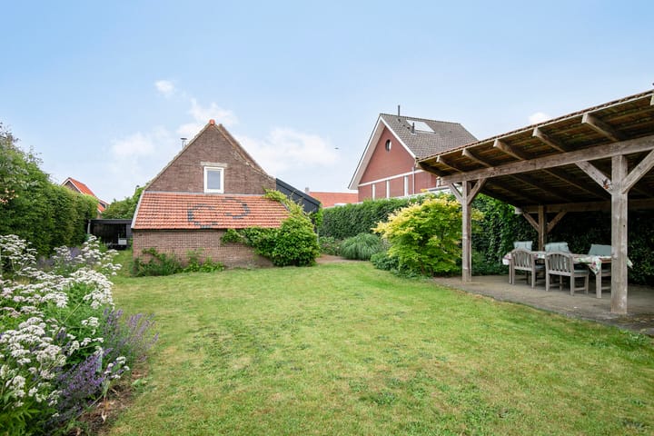 Foto 2 van Baarleseweg 52