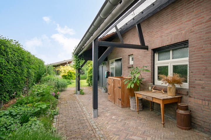 Foto 58 van Baarleseweg 52