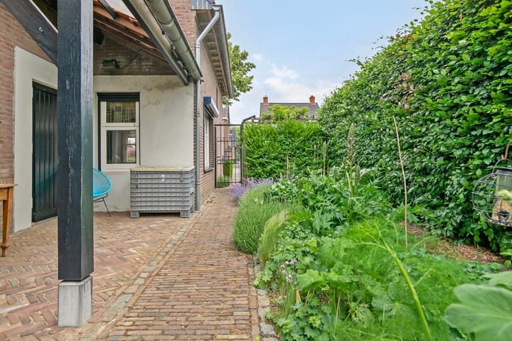 Foto 70 van Baarleseweg 52