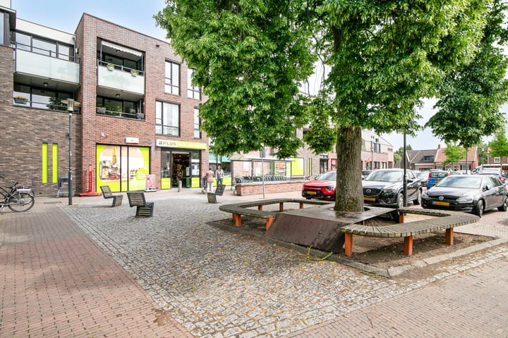 Foto 73 van Baarleseweg 52