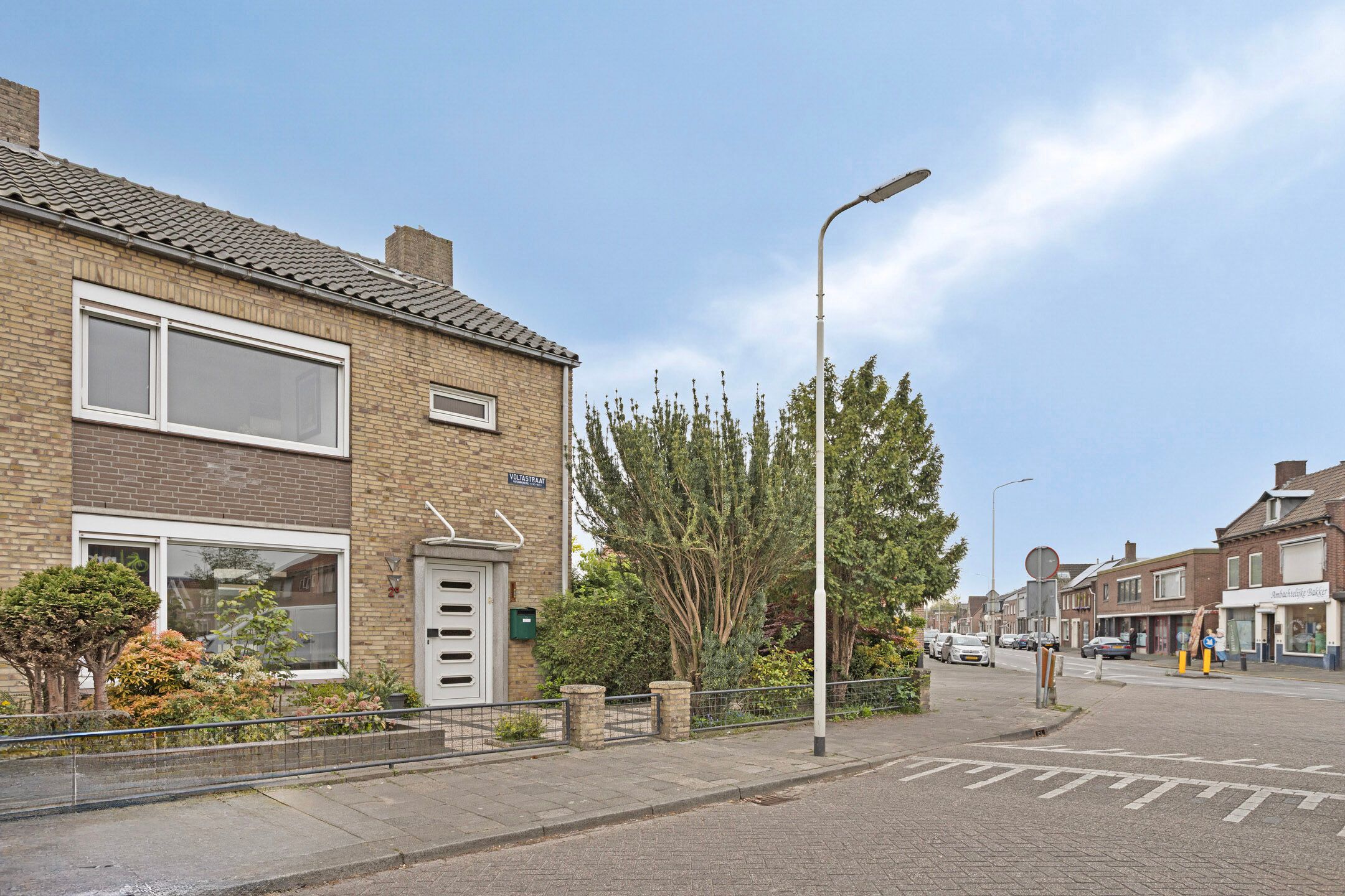 Photo 36 of Voltastraat 2-A