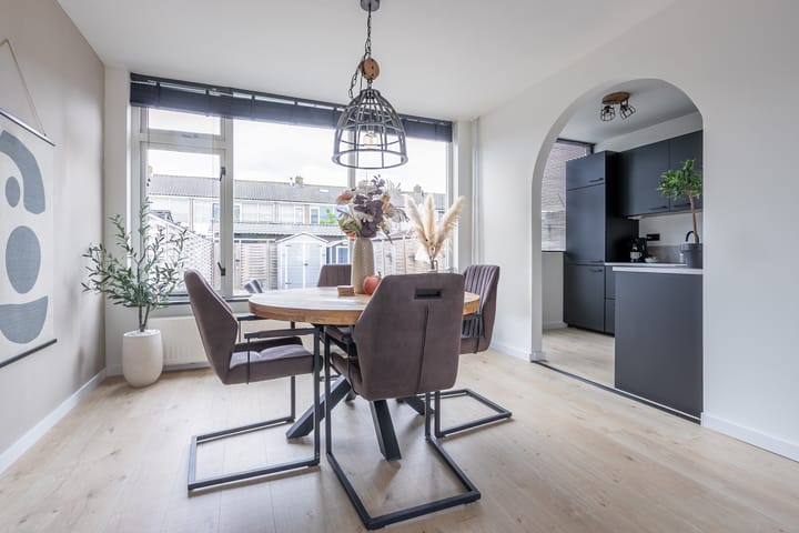 Foto 8 van Nassaustraat 10