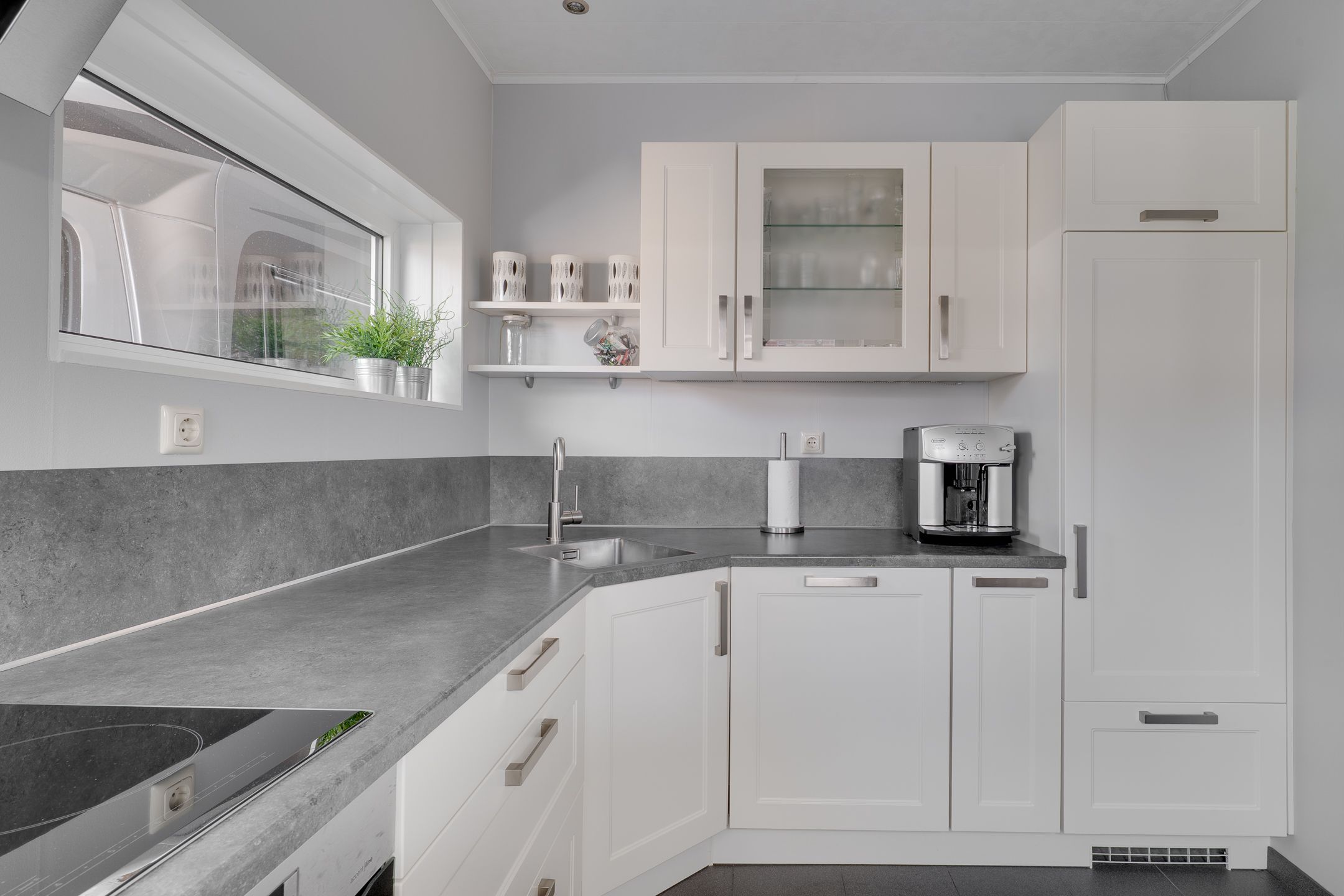 Photo 15 of Pieter Langendijkstraat 34