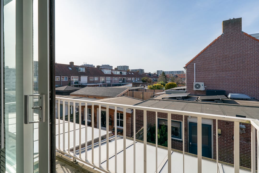 Photo 22 of Pieter Langendijkstraat 34