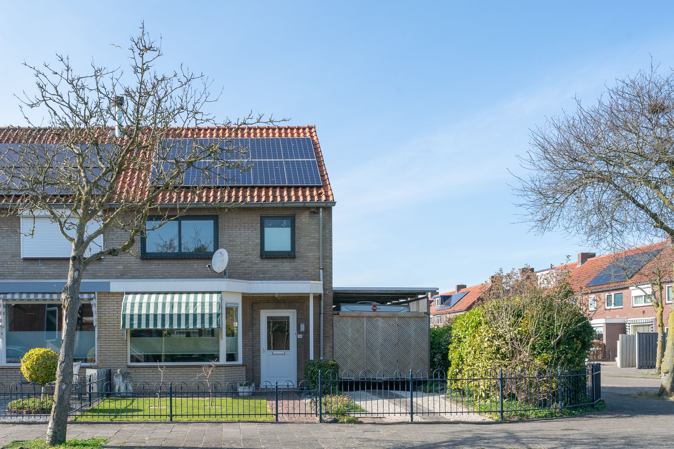 Photo 36 of Pieter Langendijkstraat 34