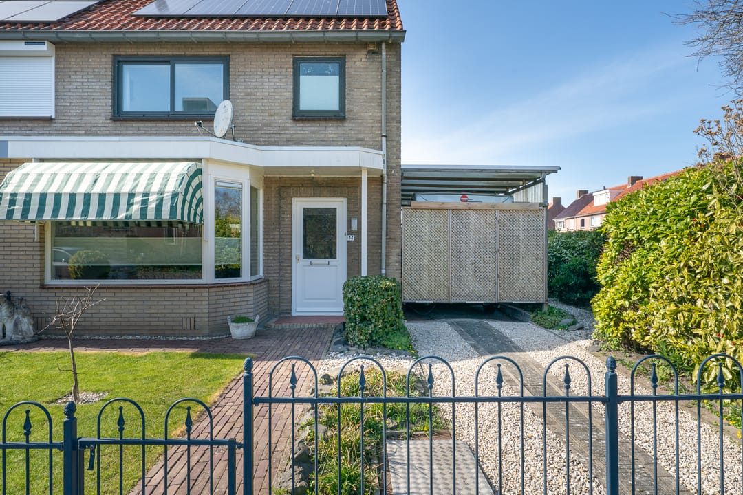 Photo 37 of Pieter Langendijkstraat 34