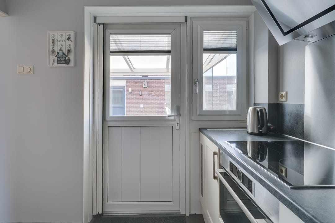 Photo 16 of Pieter Langendijkstraat 34