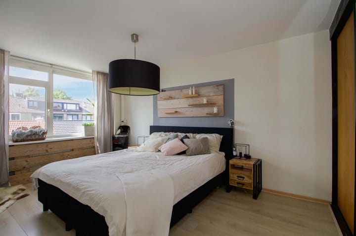 Foto 13 van Regerstraat 7