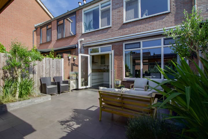 Foto 35 van Regerstraat 7