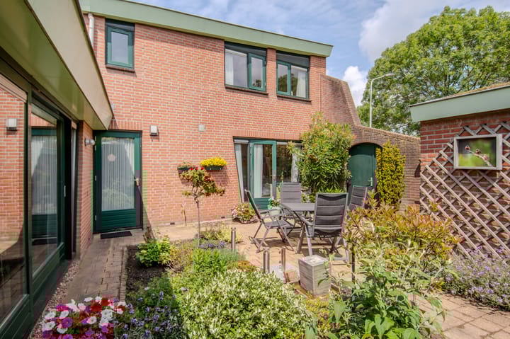 Foto 32 van Fie Carelsenstraat 2