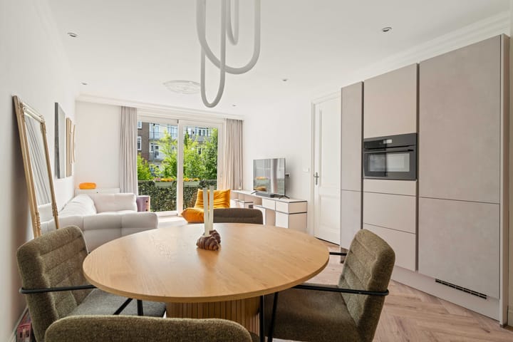 Foto 7 van Jan van Riebeekstraat 5-1