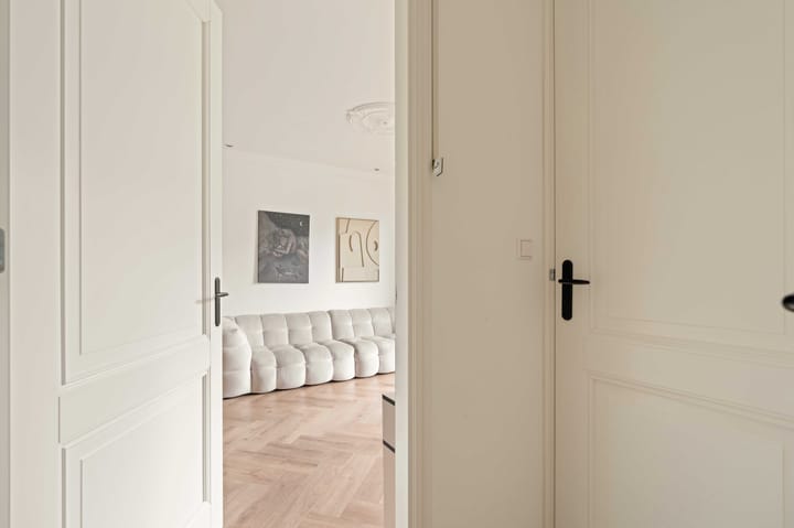 Foto 11 van Jan van Riebeekstraat 5-1