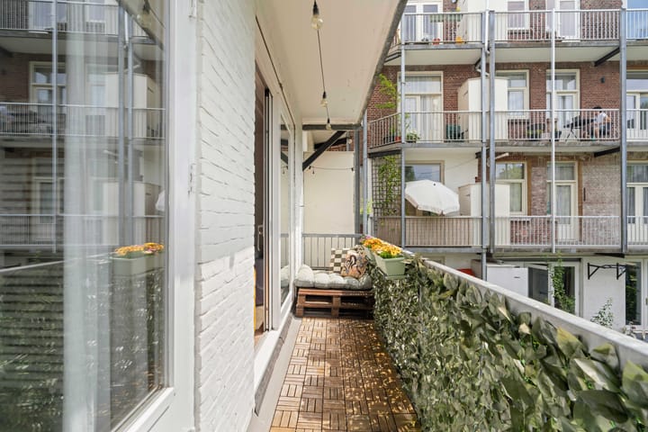 Foto 21 van Jan van Riebeekstraat 5-1