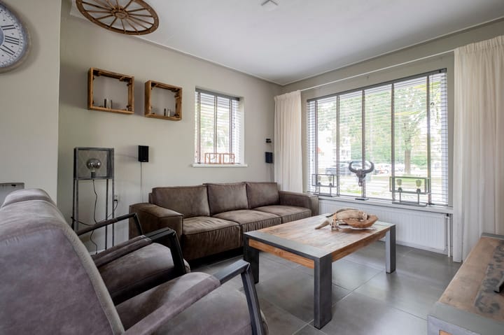 Photo 4 of Montbretiastraat 2