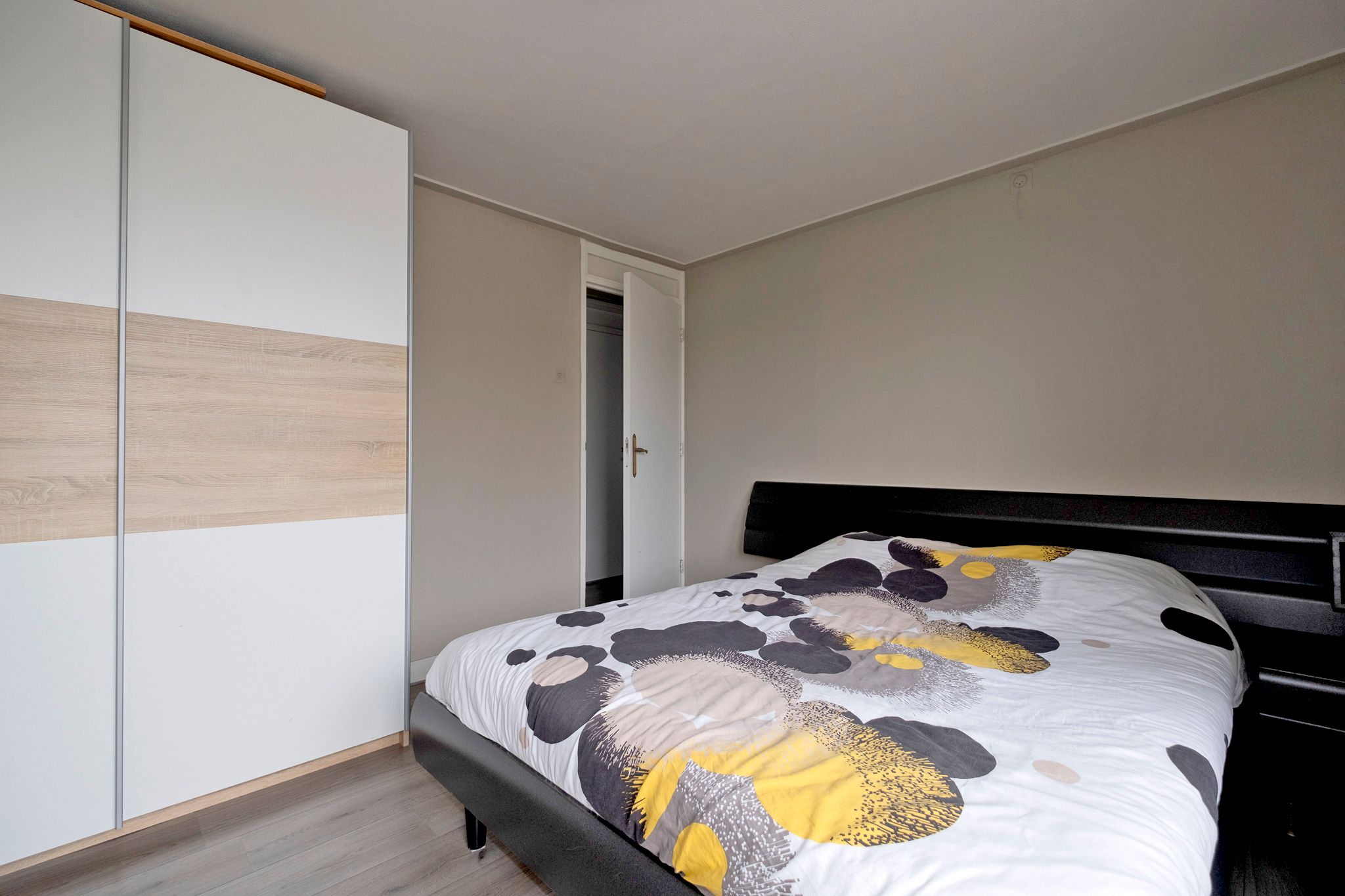 Foto 24 van Montbretiastraat 2