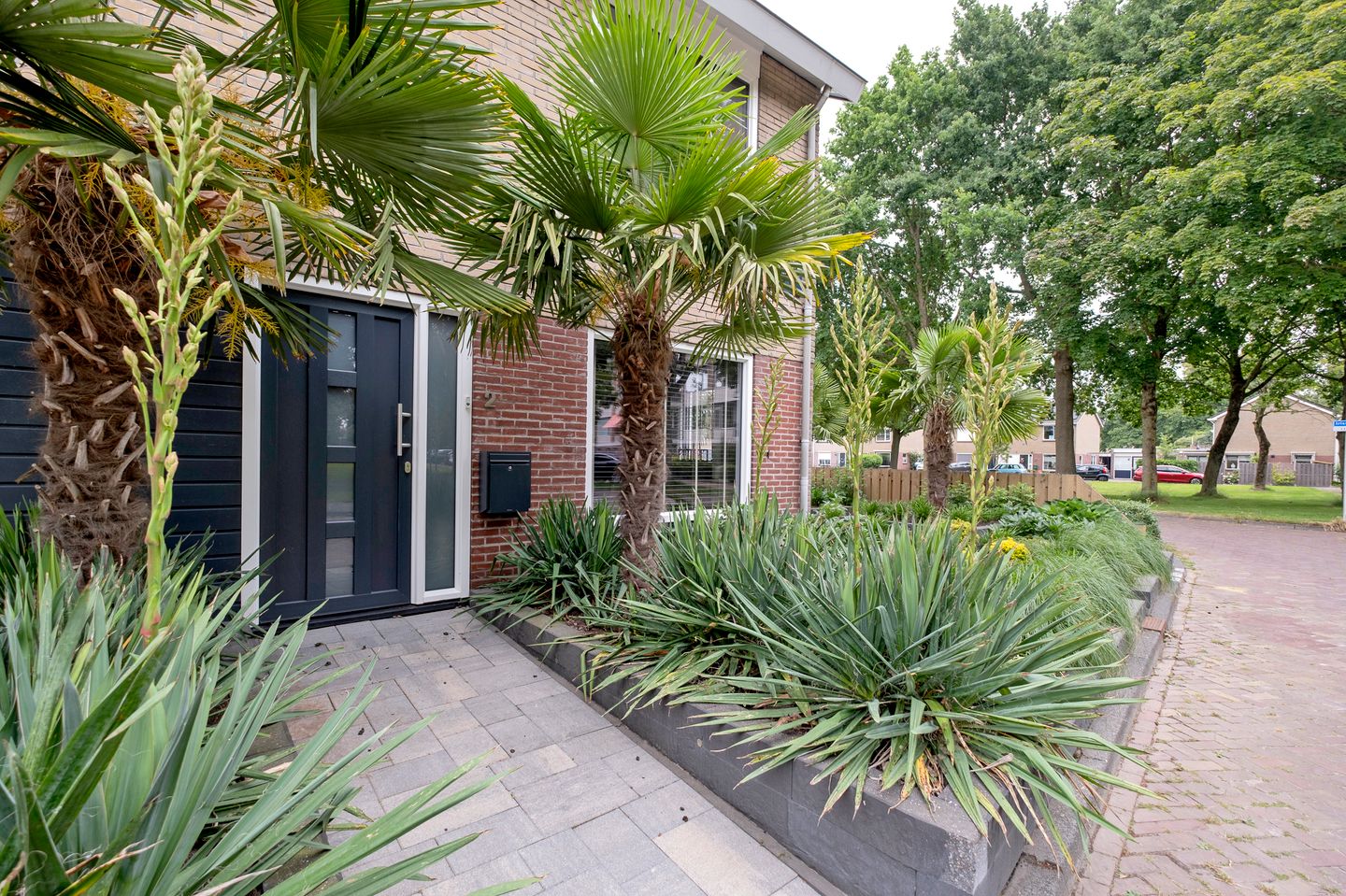 Foto 40 van Montbretiastraat 2