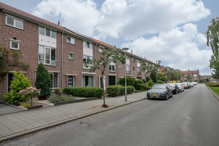 Foto 42 van Plechelmusstraat 30