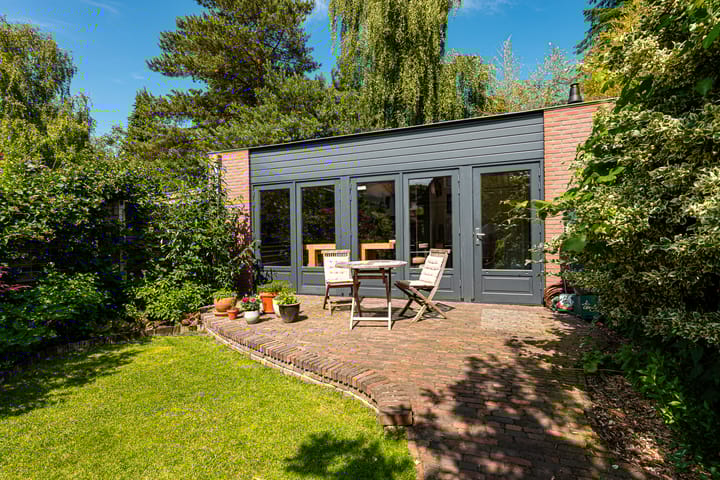 Photo 36 of Oosterstraat 13