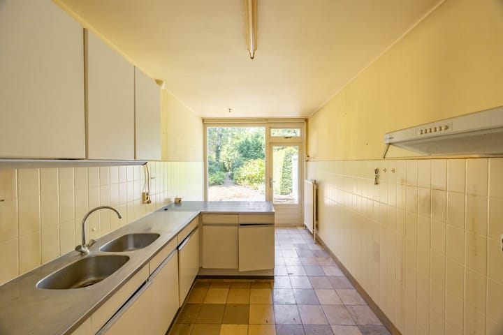 Foto 11 van Troelstralaan 57