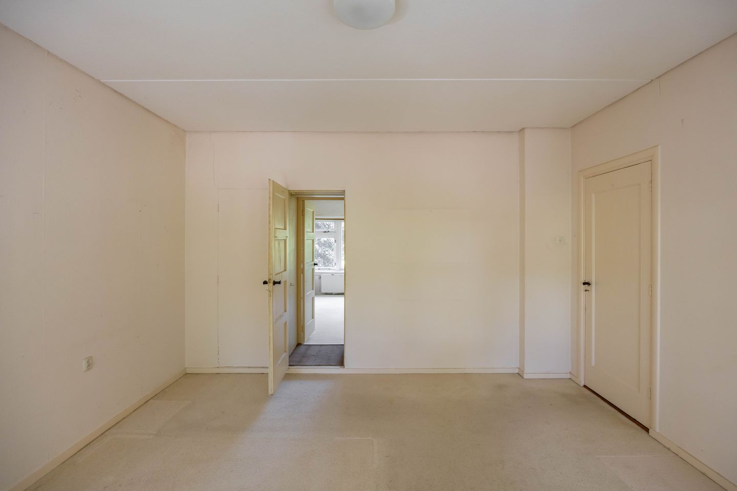 Foto 20 van Troelstralaan 57