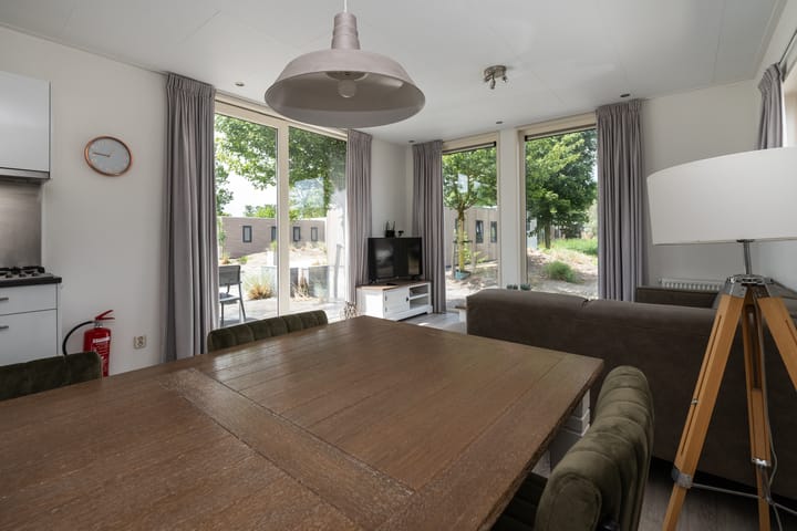 Foto 19 van Parkweg 2-271