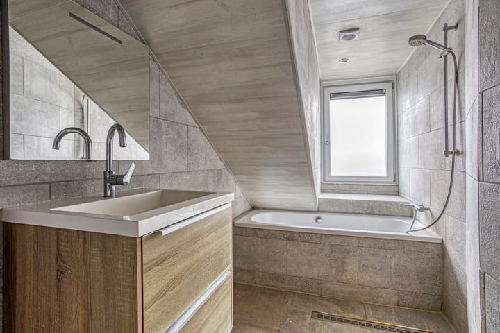 Foto 21 van Larixlaan 32