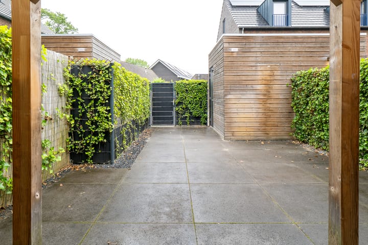 Foto 36 van Manitobaplein 13-A