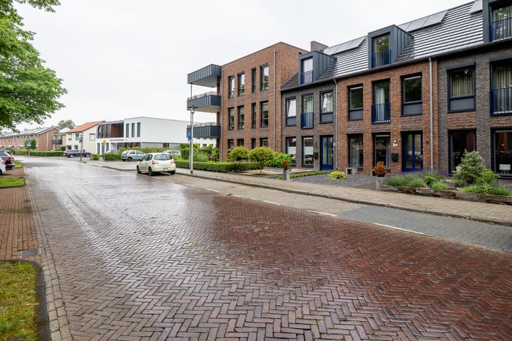 Foto 40 van Manitobaplein 13-A