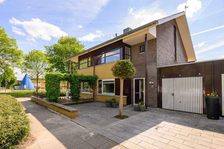 Foto 5 van Herfststraat 2